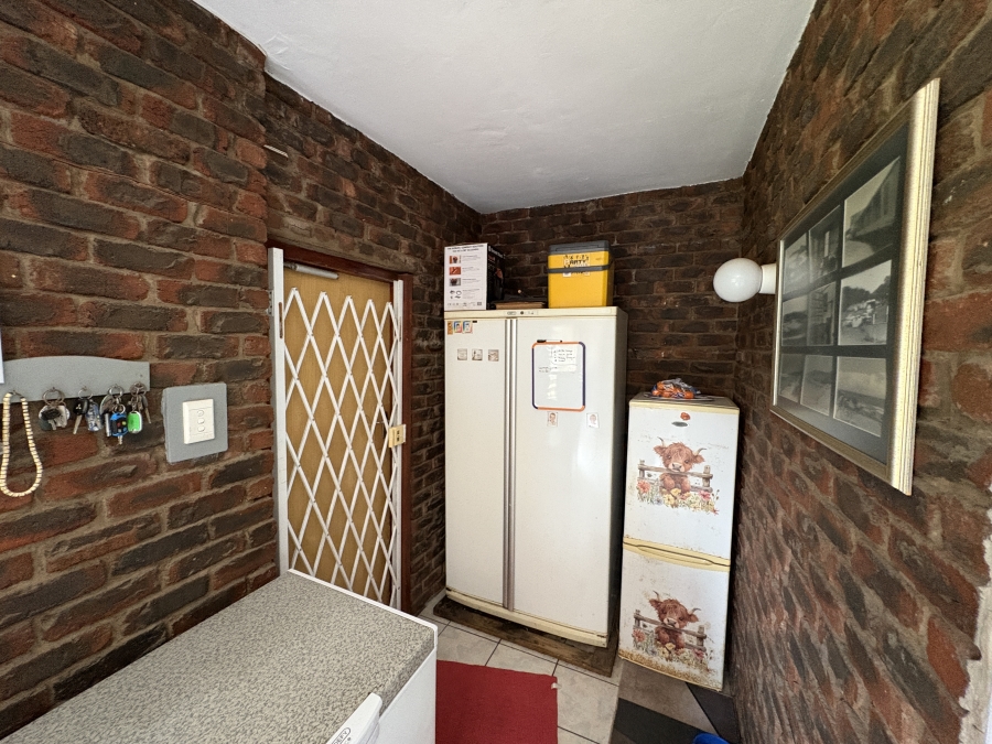 4 Bedroom Property for Sale in Beacon Bay Eastern Cape